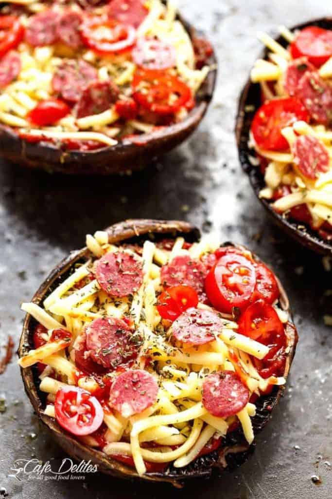 10-minute Portobello Pizzas - Cafe Delites