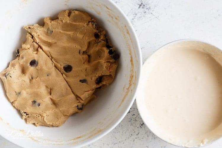  soft and gooey deep dish Cheesecake Stuffed Chocolate Chip Skillet Cookie Cheesecake Stuffed Chocolate Chip Skillet Cookie