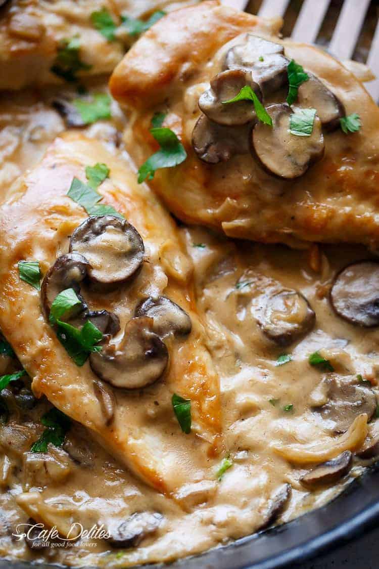 Creamy Champagne Chicken | https://cafedelites.com