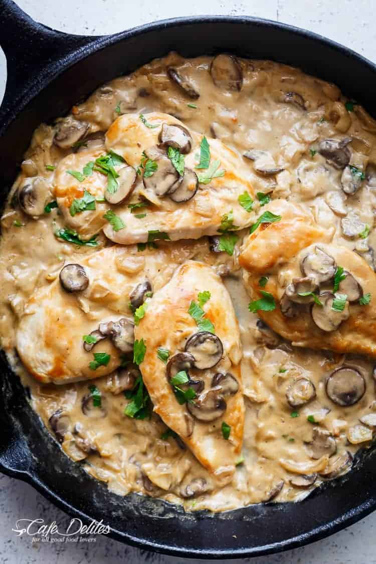 Creamy Champagne Chicken | https://cafedelites.com