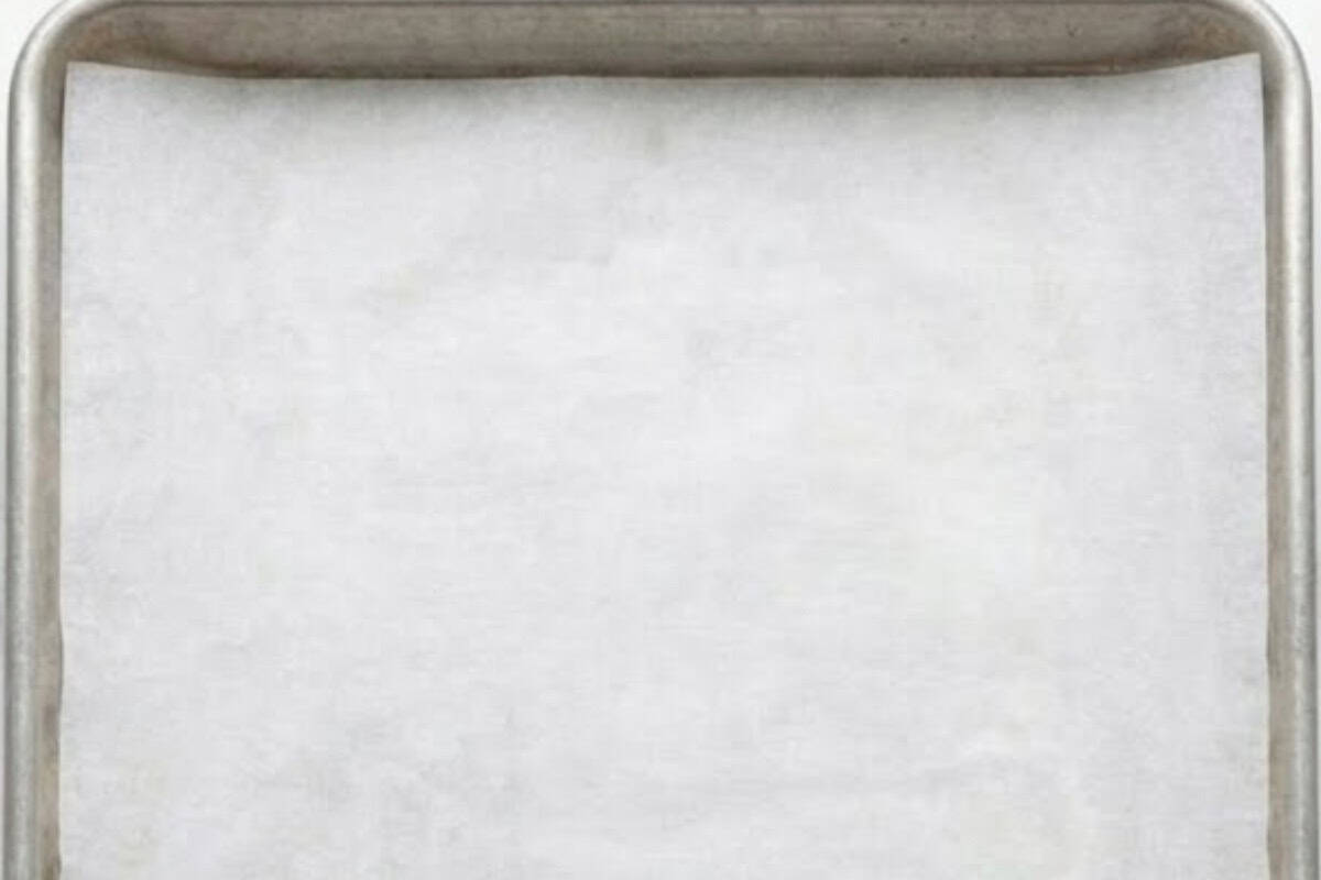 Preheat the oven to 175°C | 350°F and line a baking tray with parchment paper - 3