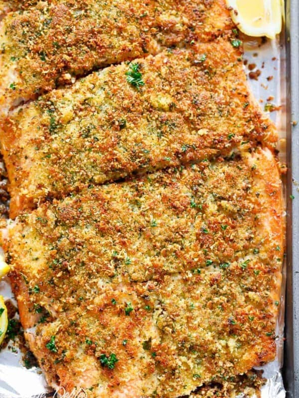 Crispy Garlic Parmesan Salmon is ready and 0n your table in less than 15 minutes, with a 5-ingredient crispy top! Restaurant quality salmon right at home!