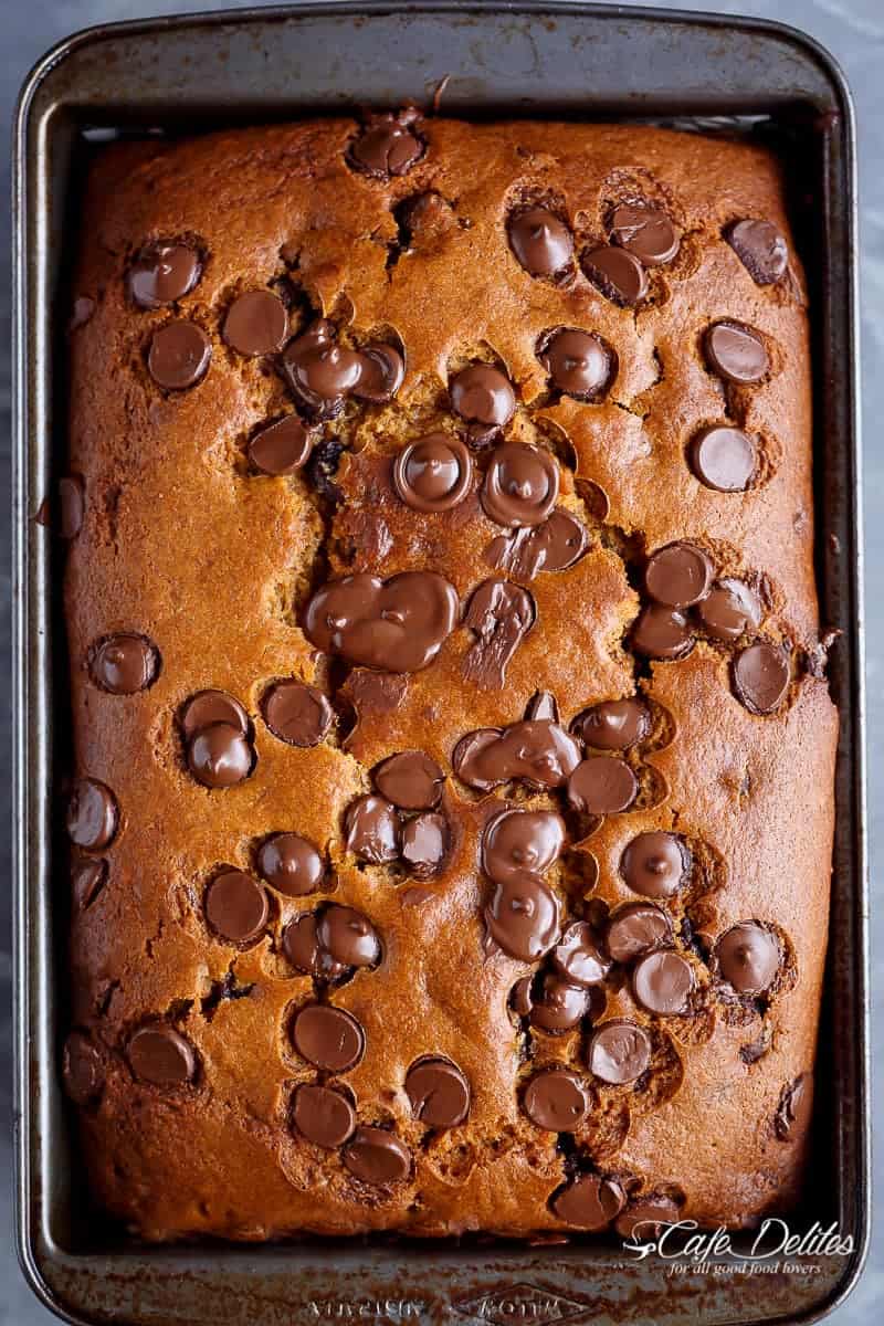 Nutella Pumpkin Chocolate Chip Bread | https://cafedelites.com
