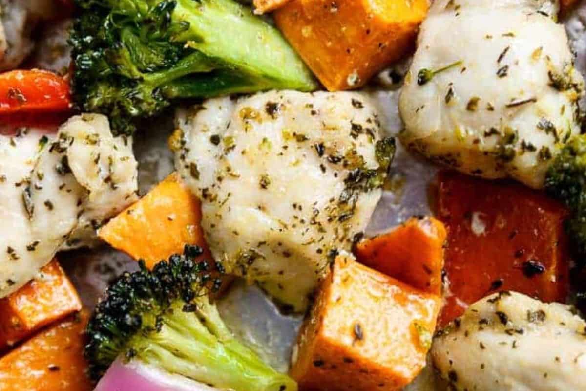 Serve right away or divide into containers  - 10