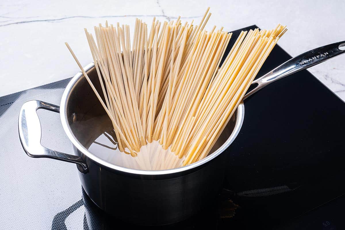 pasta in a pot uncooked