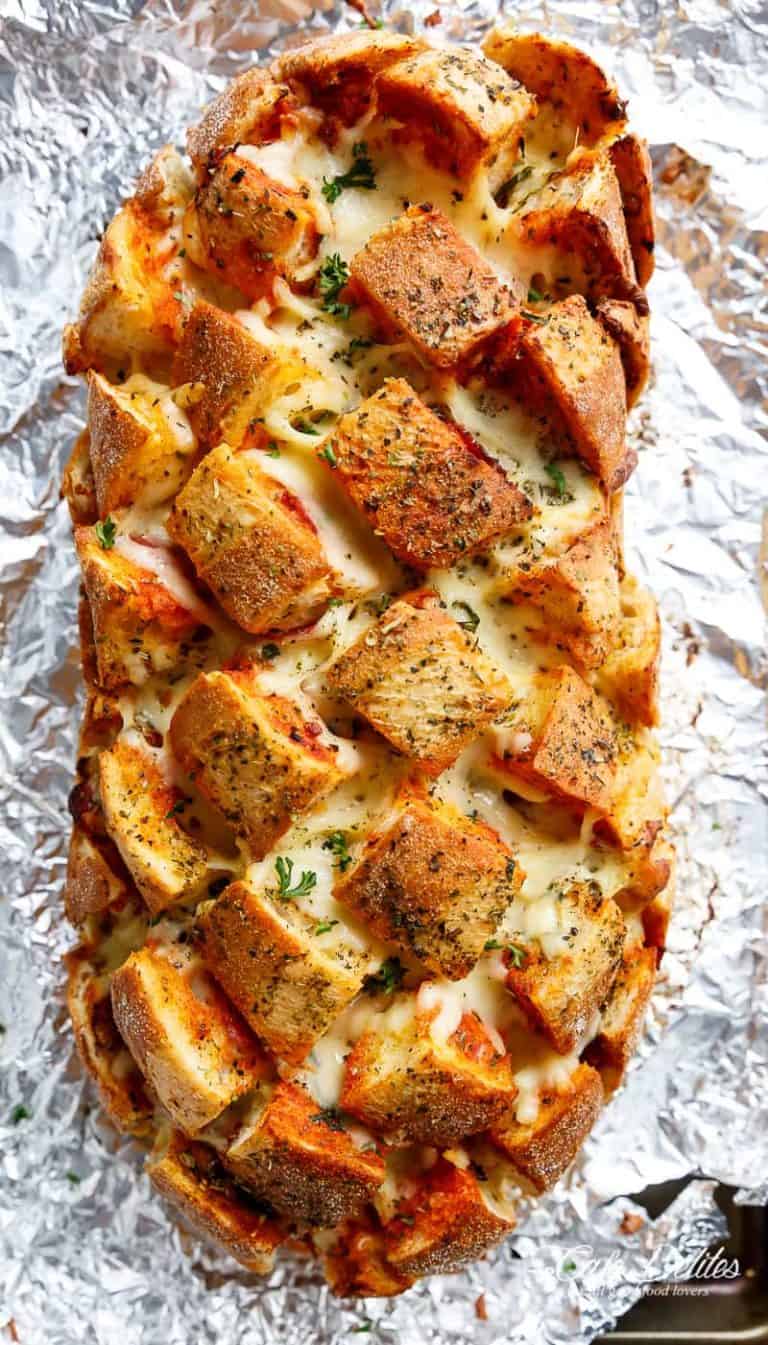 Garlic Butter Pizza Pull Apart Bread - Cafe Delites