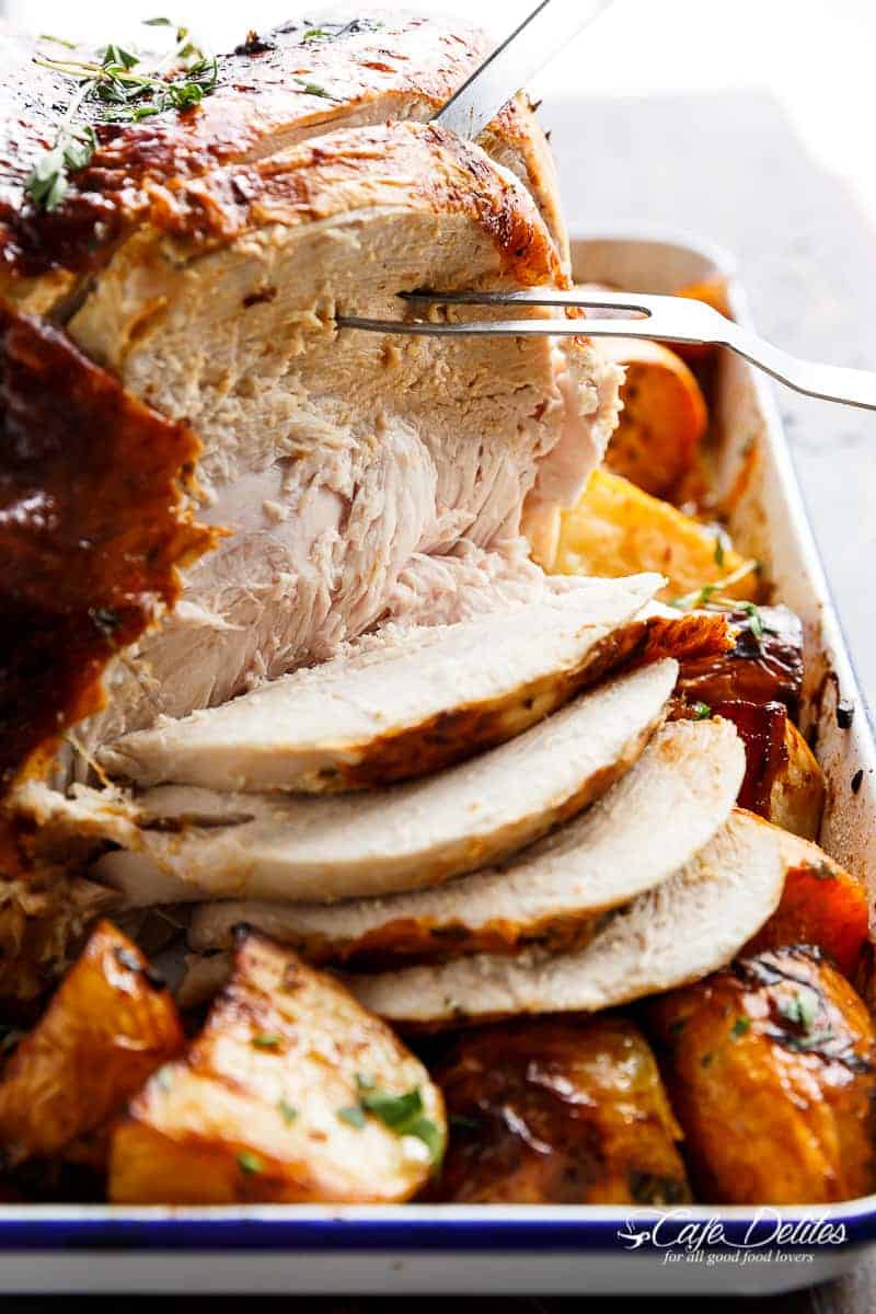 One Pan Juicy Herb Roasted Turkey & Potatoes With Gravy | https://cafedelites.com