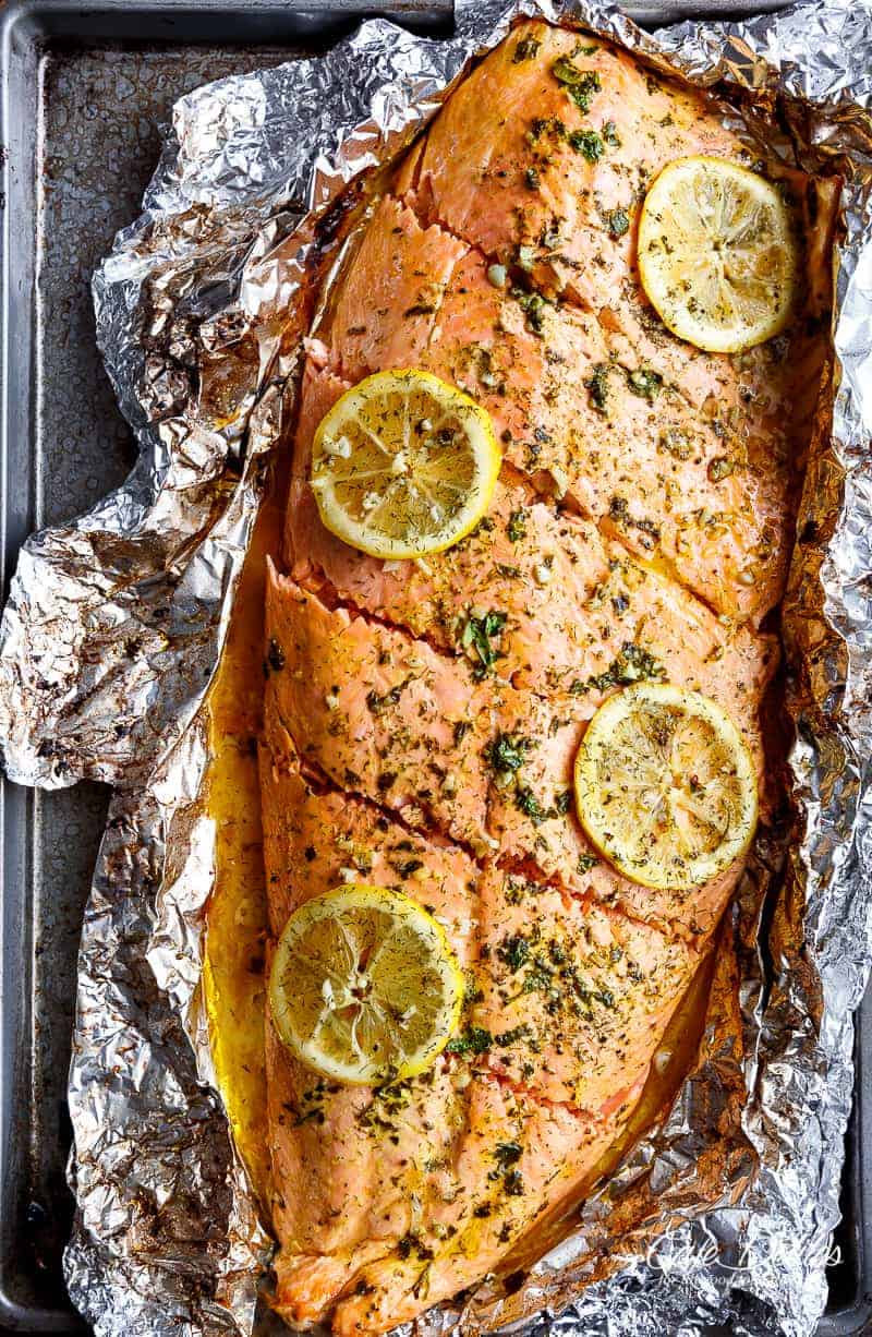 Lemon Butter Garlic Salmon | https://cafedelites.com