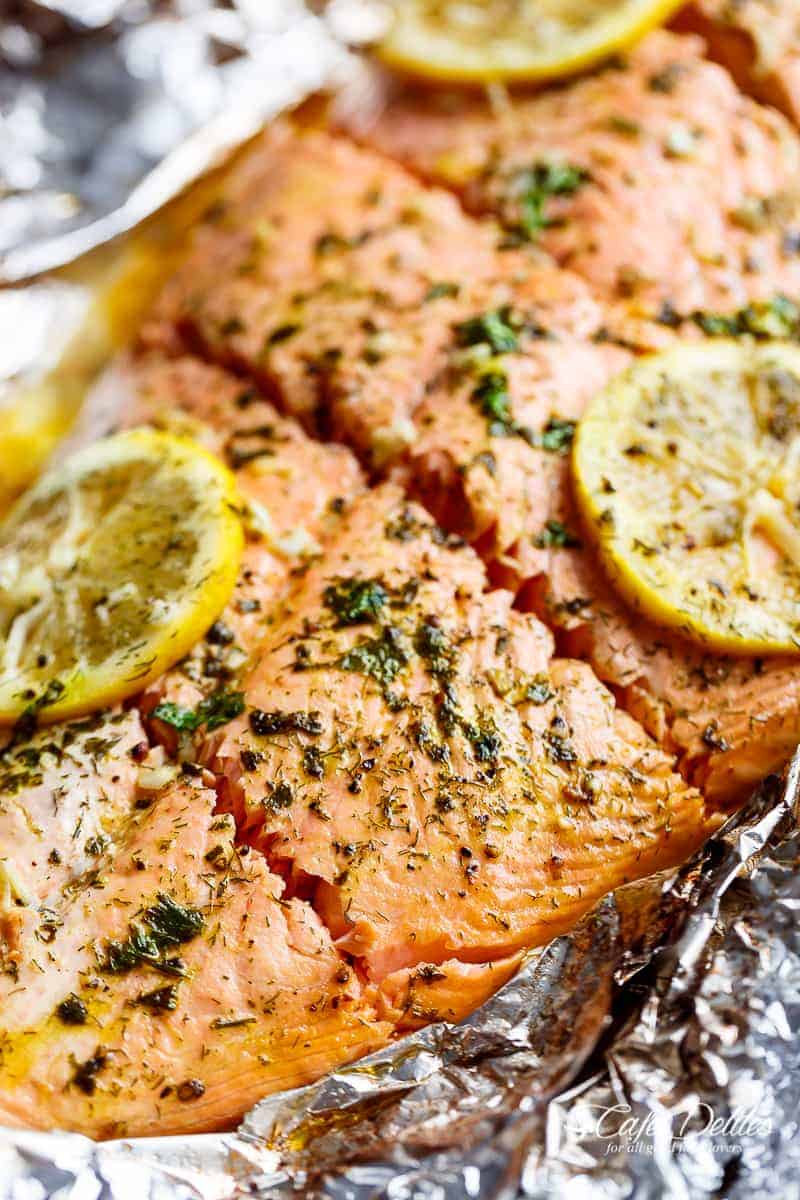 Lemon Butter Garlic Salmon | https://cafedelites.com