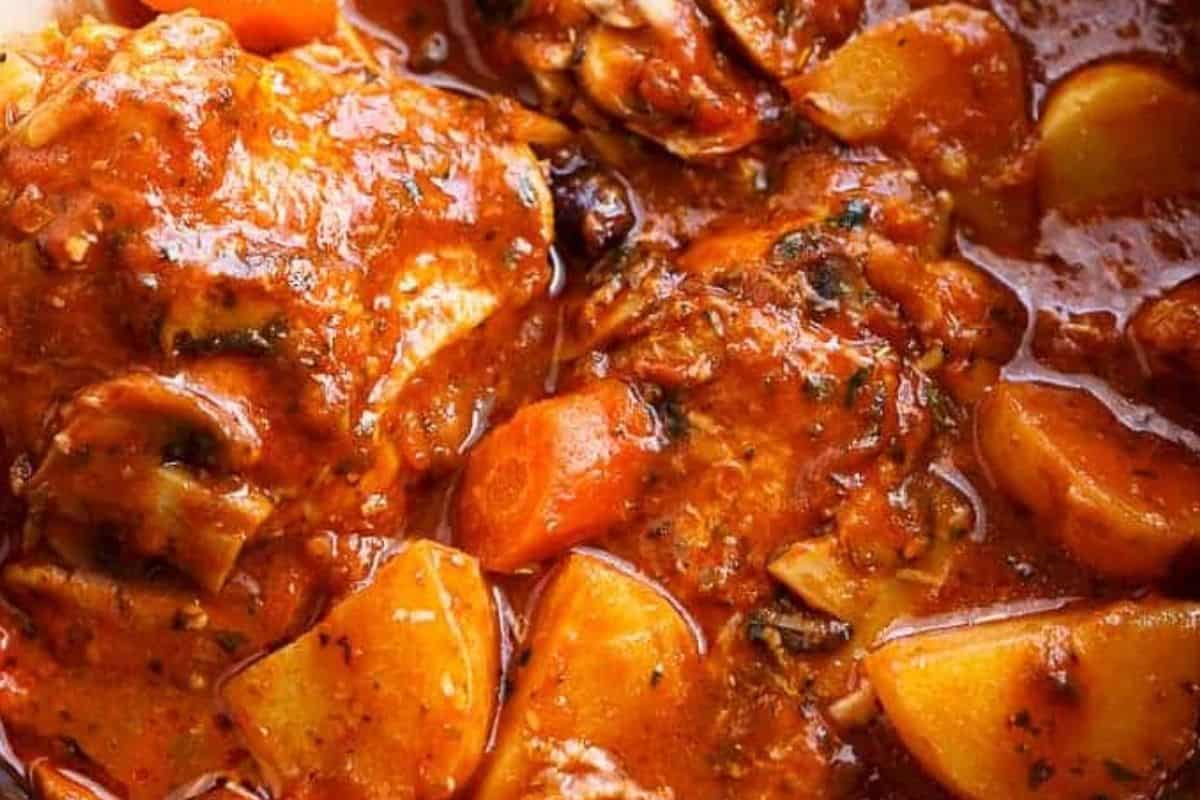 Serve hot over rice, pasta or spaghetti squash