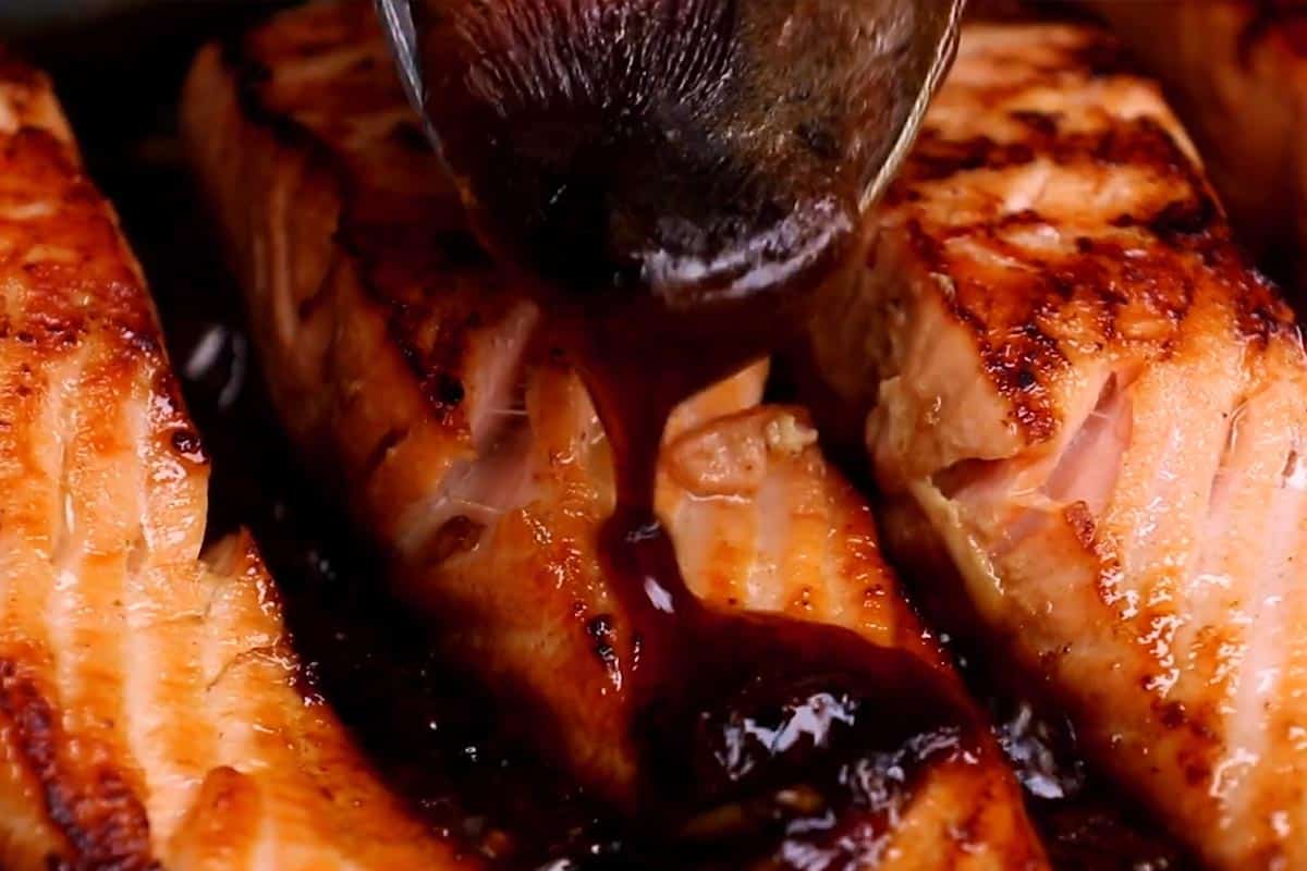 Simmering and thicken the sauce. - 5