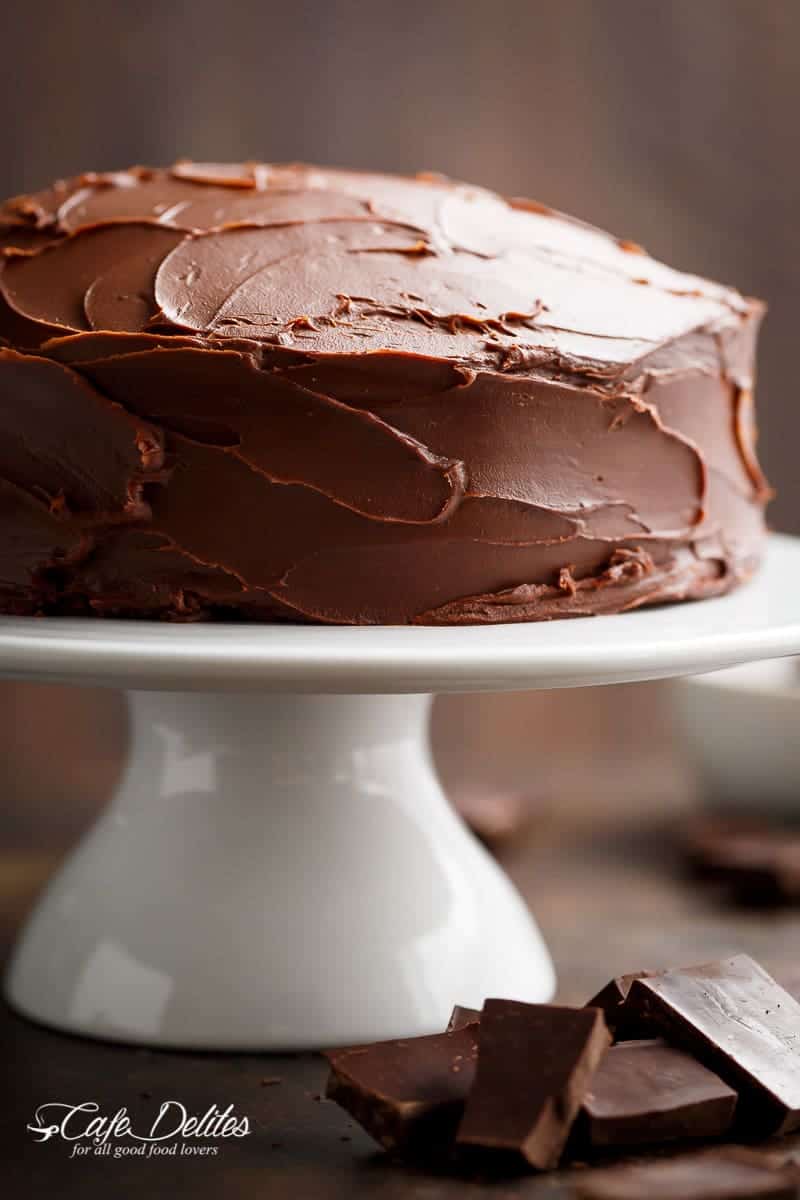 Making of Fudgy Chocolate Cake