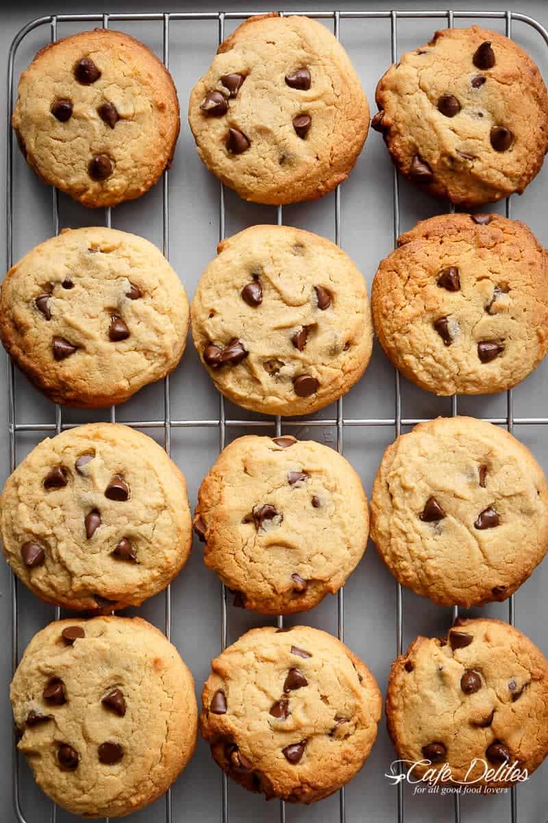 Soft Peanut Butter Cookies are crispy on the outside Soft Peanut Butter Cookies