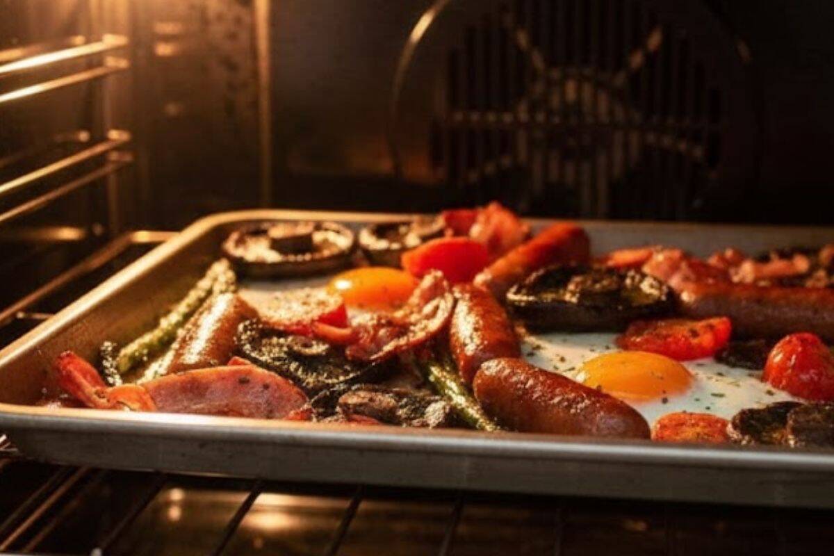 Return the tray to the oven and bake for about 10 minutes