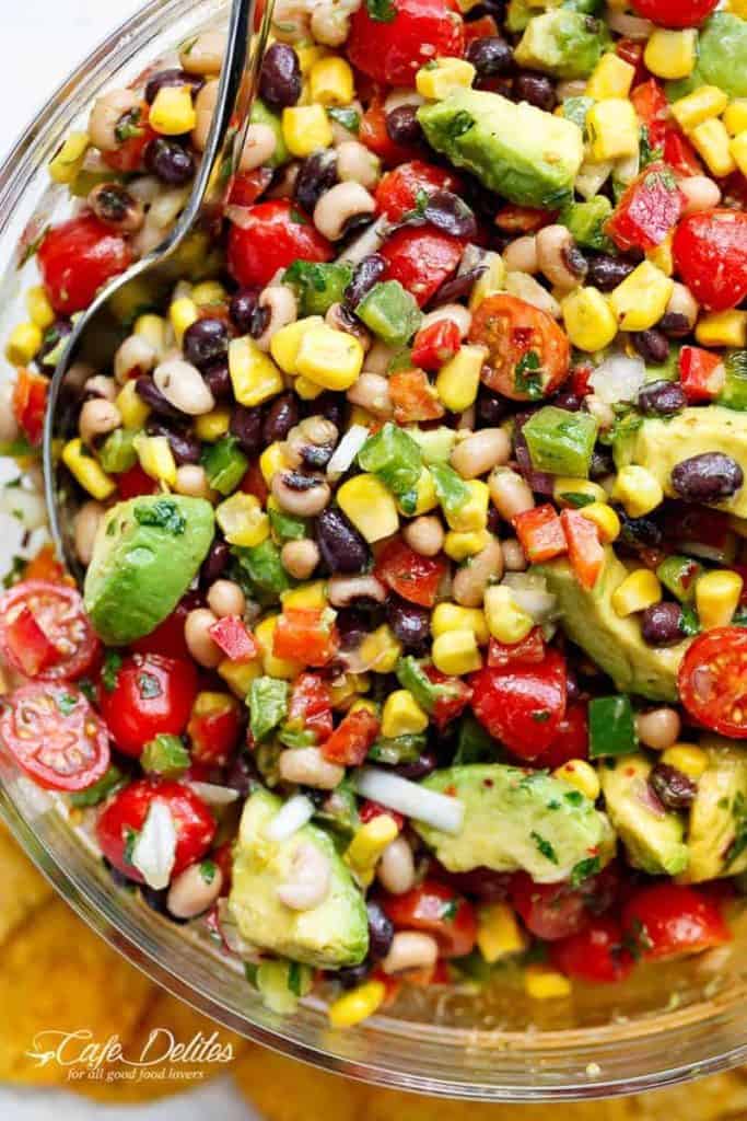 Chili Lime Texas Caviar (also known as Cowboy Caviar) is the BEST salad, side dish or appetiser for any occasion! Vegan AND gluten free! | https://cafedelites.com