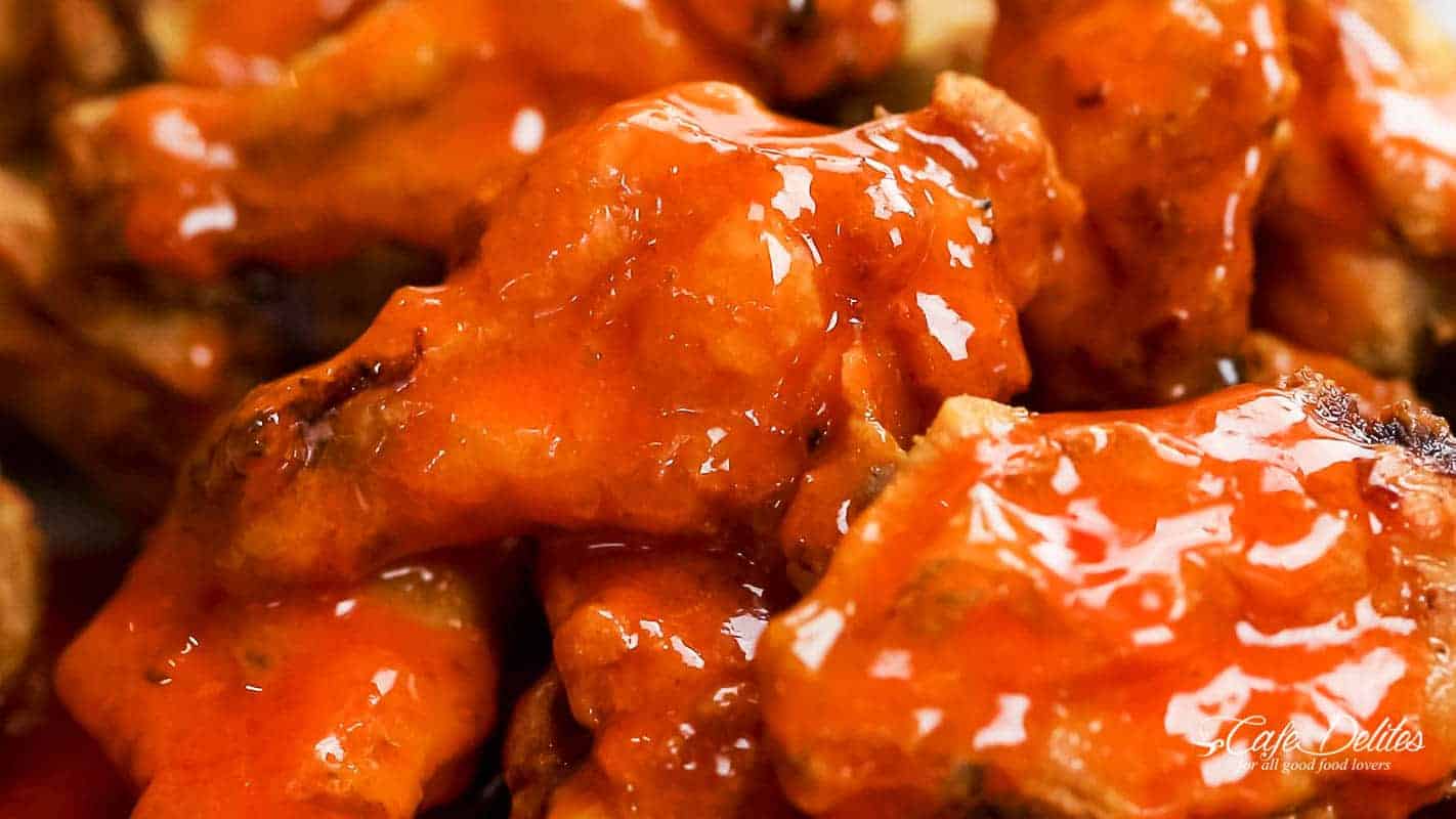 Crispy Buffalo Chicken WIngs IMAGE 30