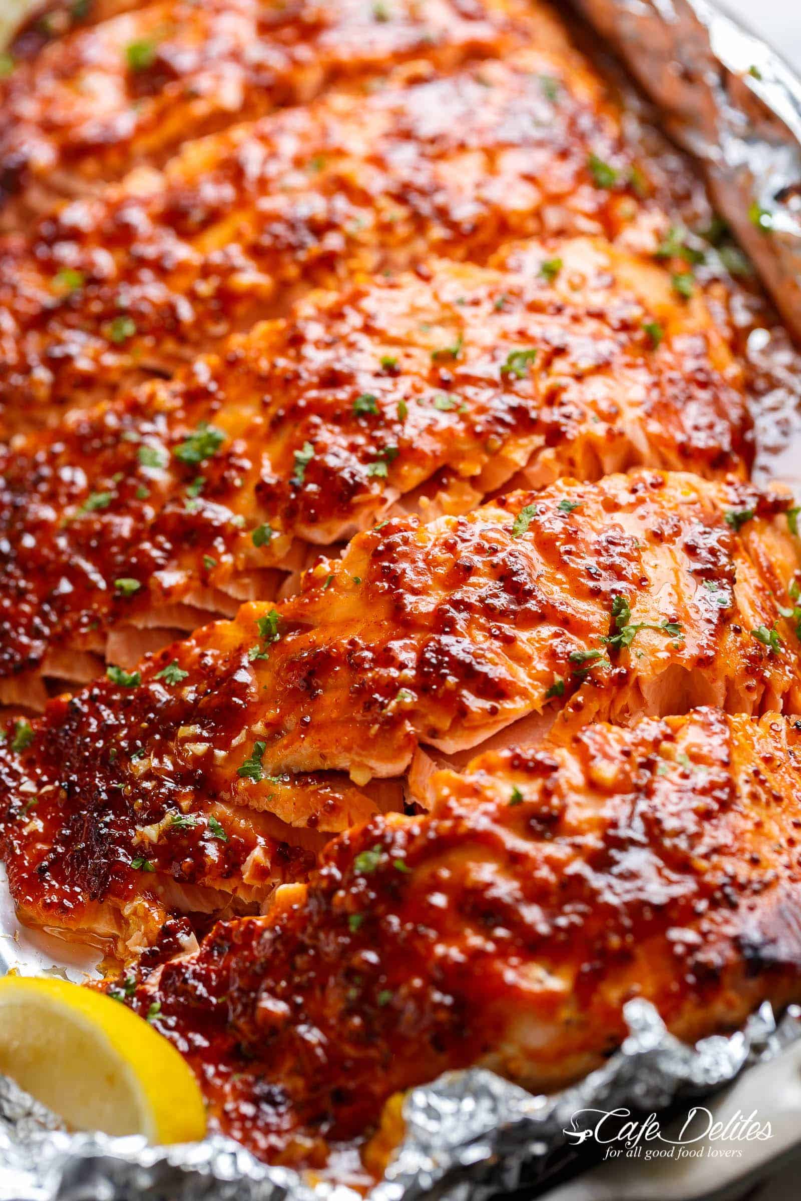 Honey Garlic Butter Salmon In Foil Recipe - Cafe Delites