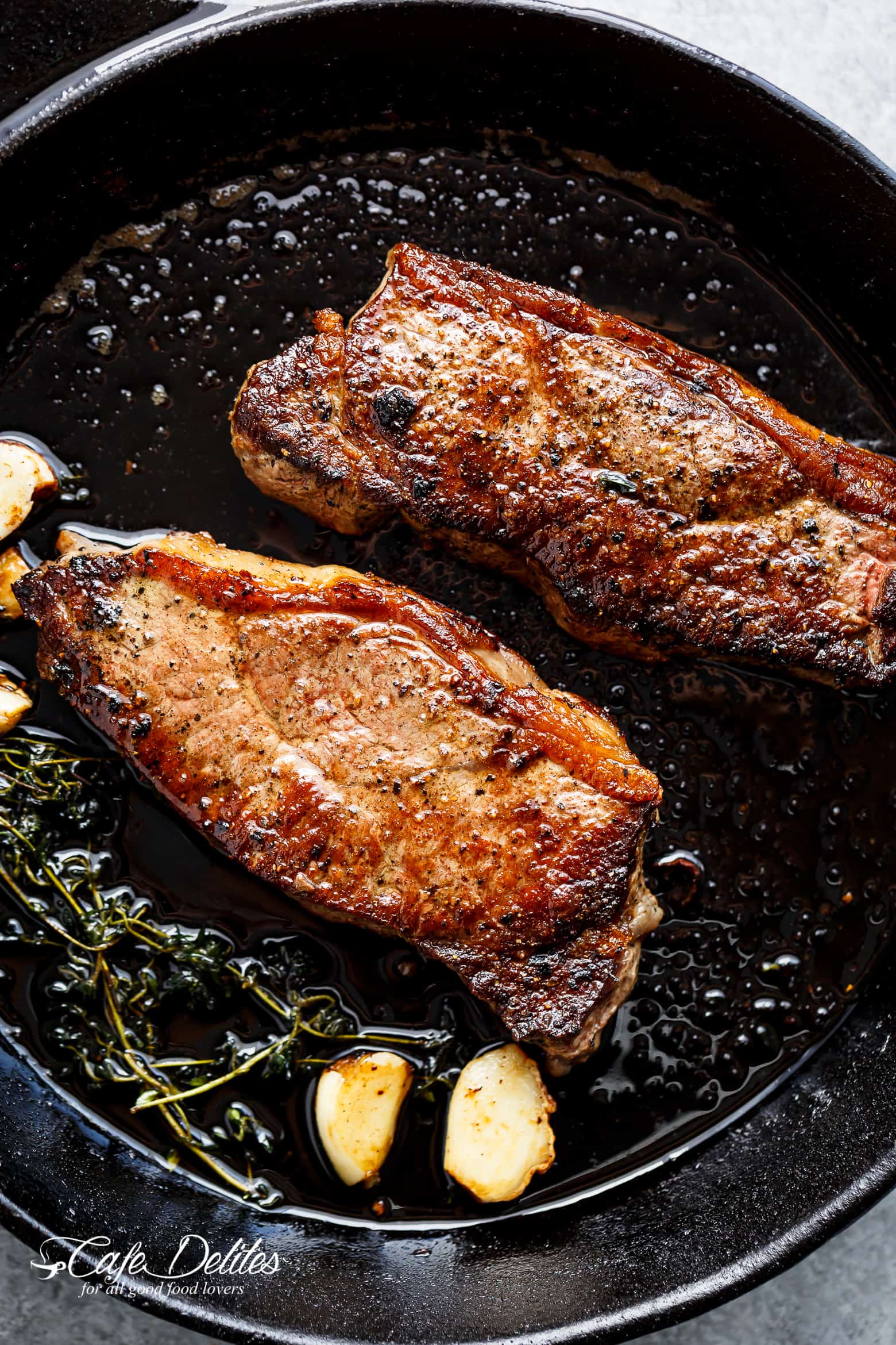 Pan-Seared Garlic-Rosemary Round Steak Recipe