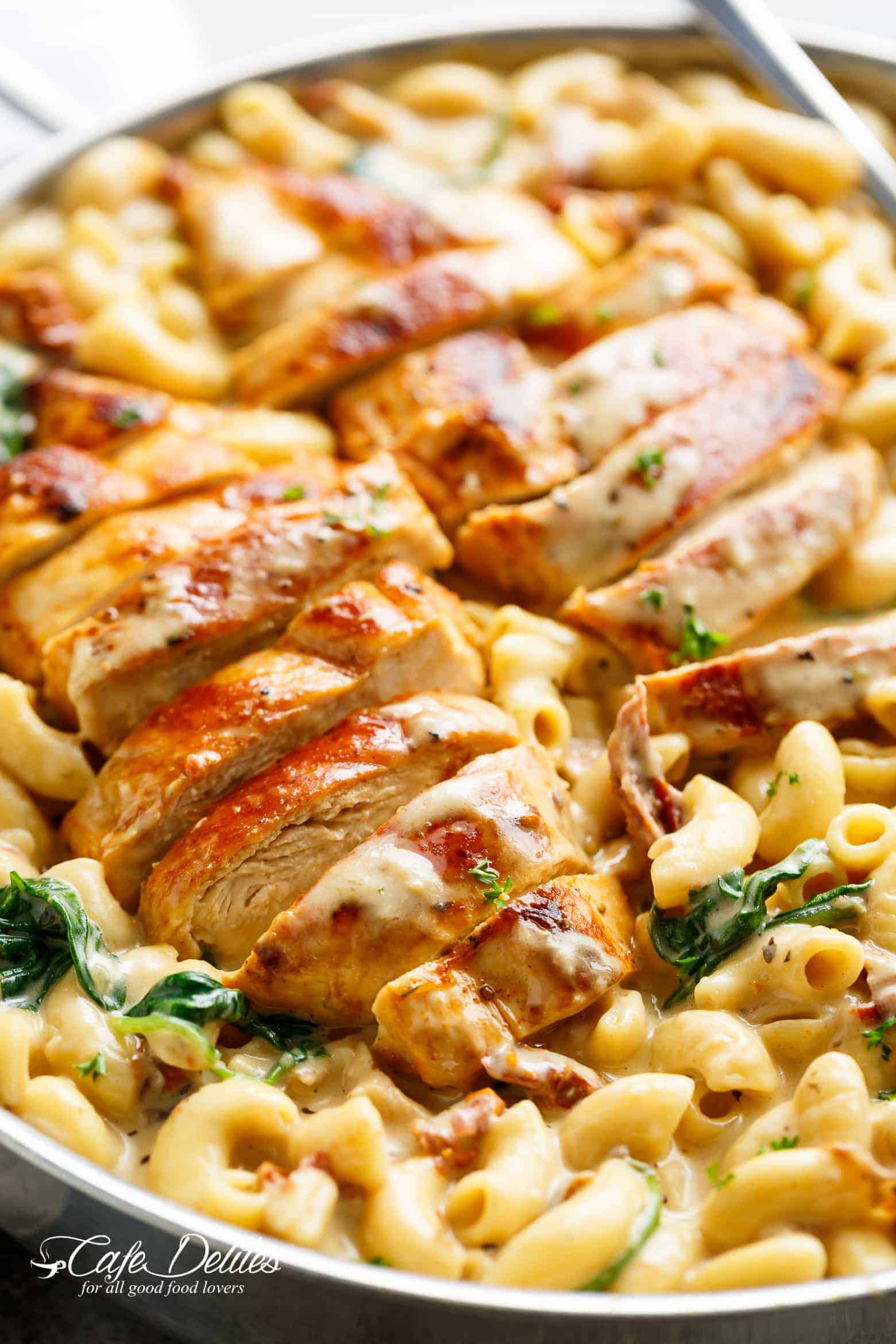 4-Cheese Mac & Cheese - Plain Chicken