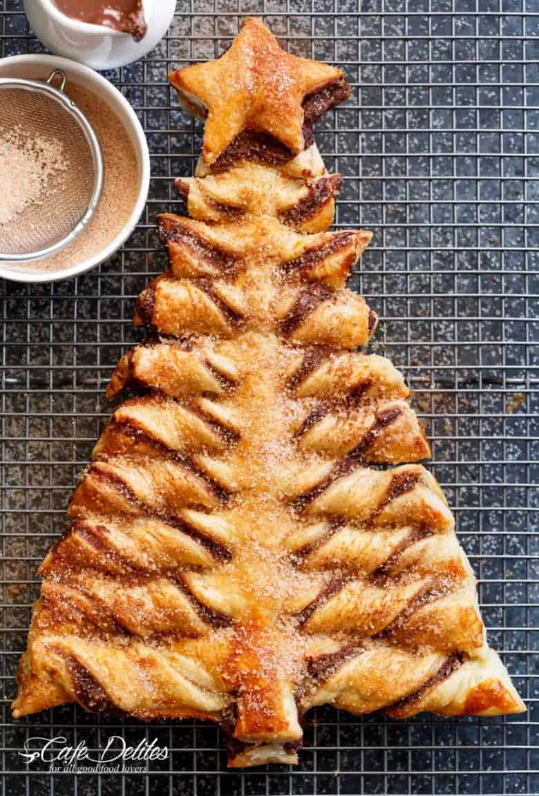 Nutella Churro Christmas Tree Puff Pastry | cafedelites.com