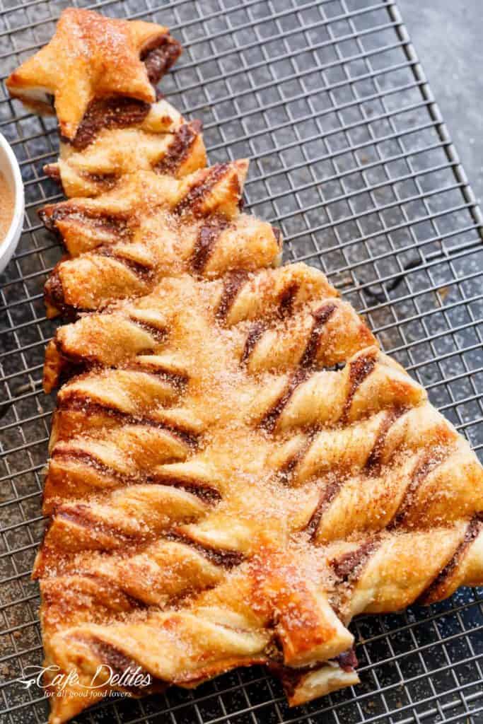 Nutella Churro Christmas Tree Puff Pastry | cafedelites.com