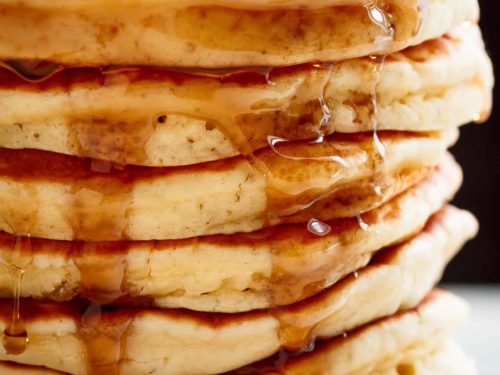 The BEST Fluffy Pancakes are so easy to make - Cafe Delites