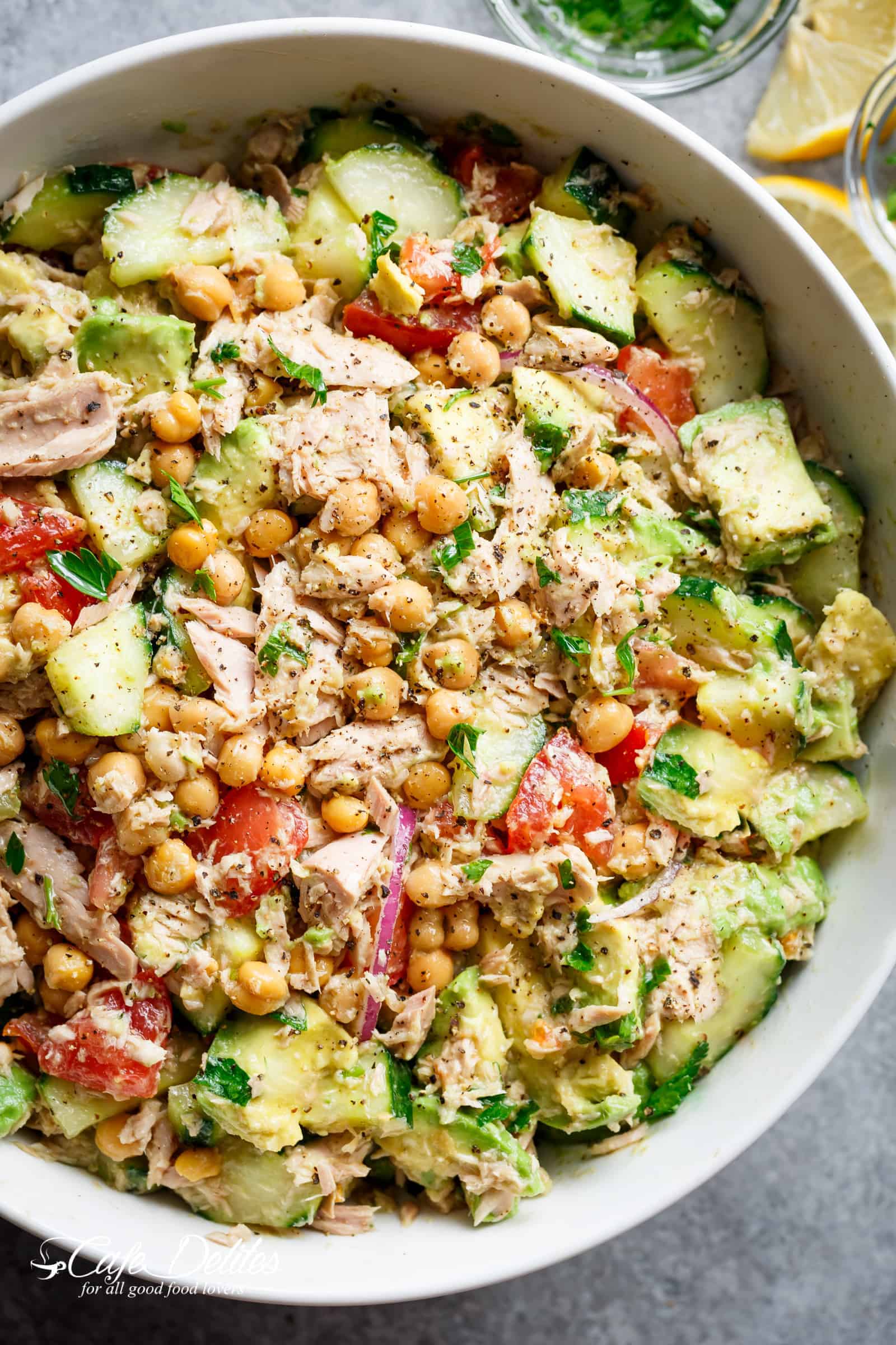 Avocado Chickpea Tuna Salad | cafedelites.com