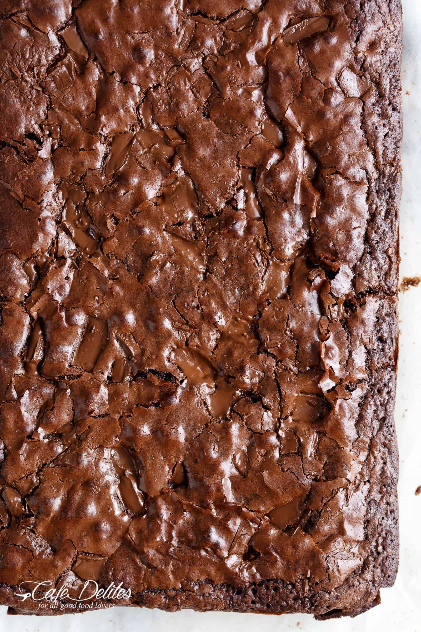 crackly top moist brownies | cafedelites.com