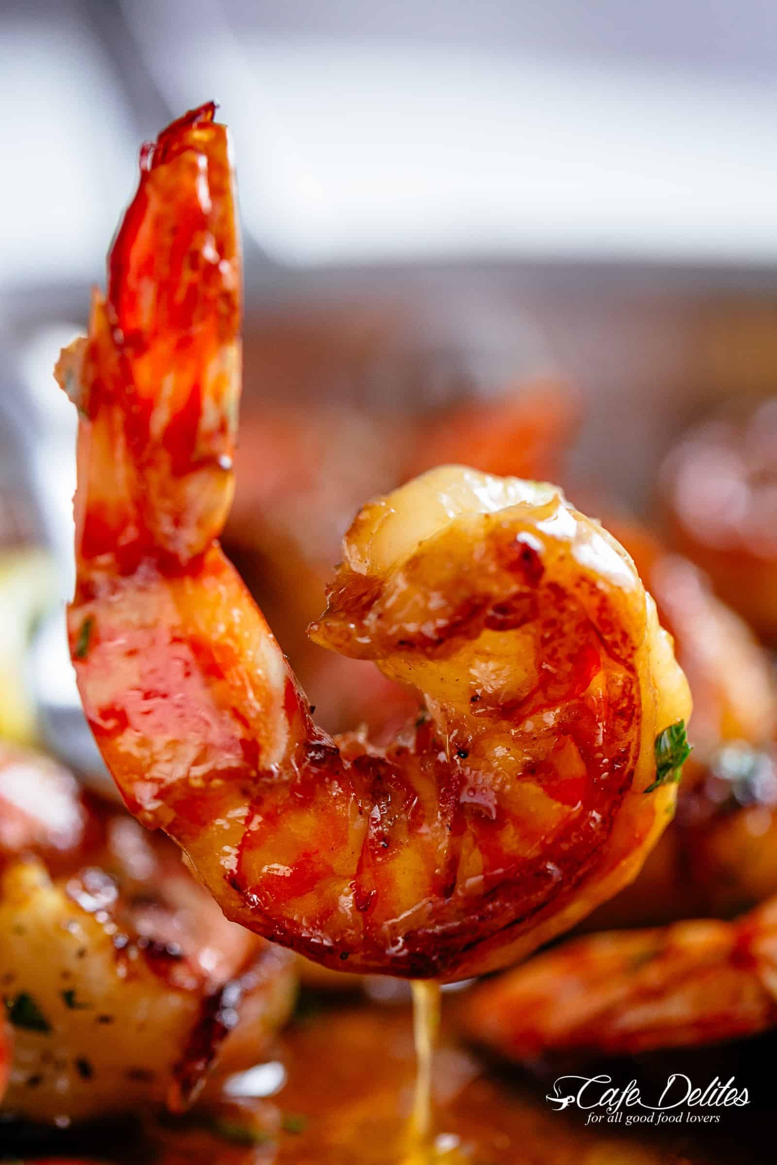 Honey Garlic Shrimp coated in the best honey garlic butter sauce | cafedelites.com