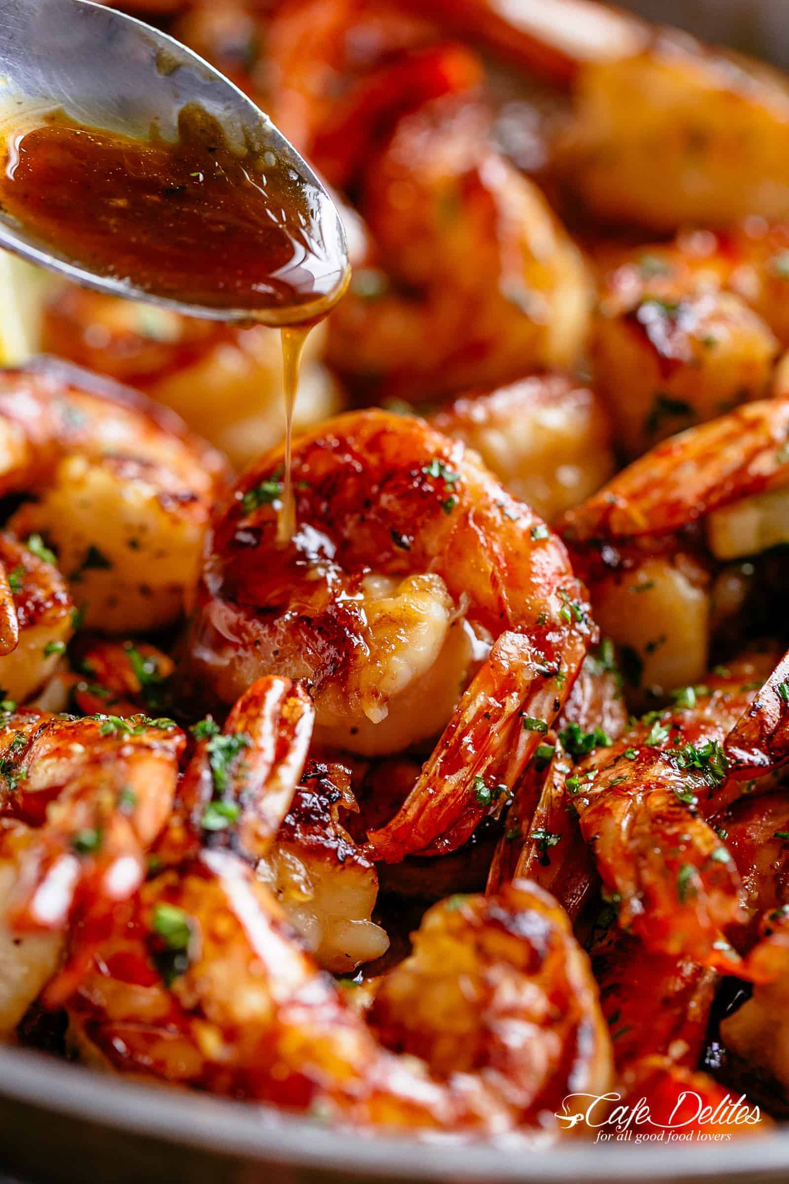 Seared Honey Garlic Butter Shrimp coated in the best honey garlic butter sauce is a quick  Honey Garlic Butter Shrimp