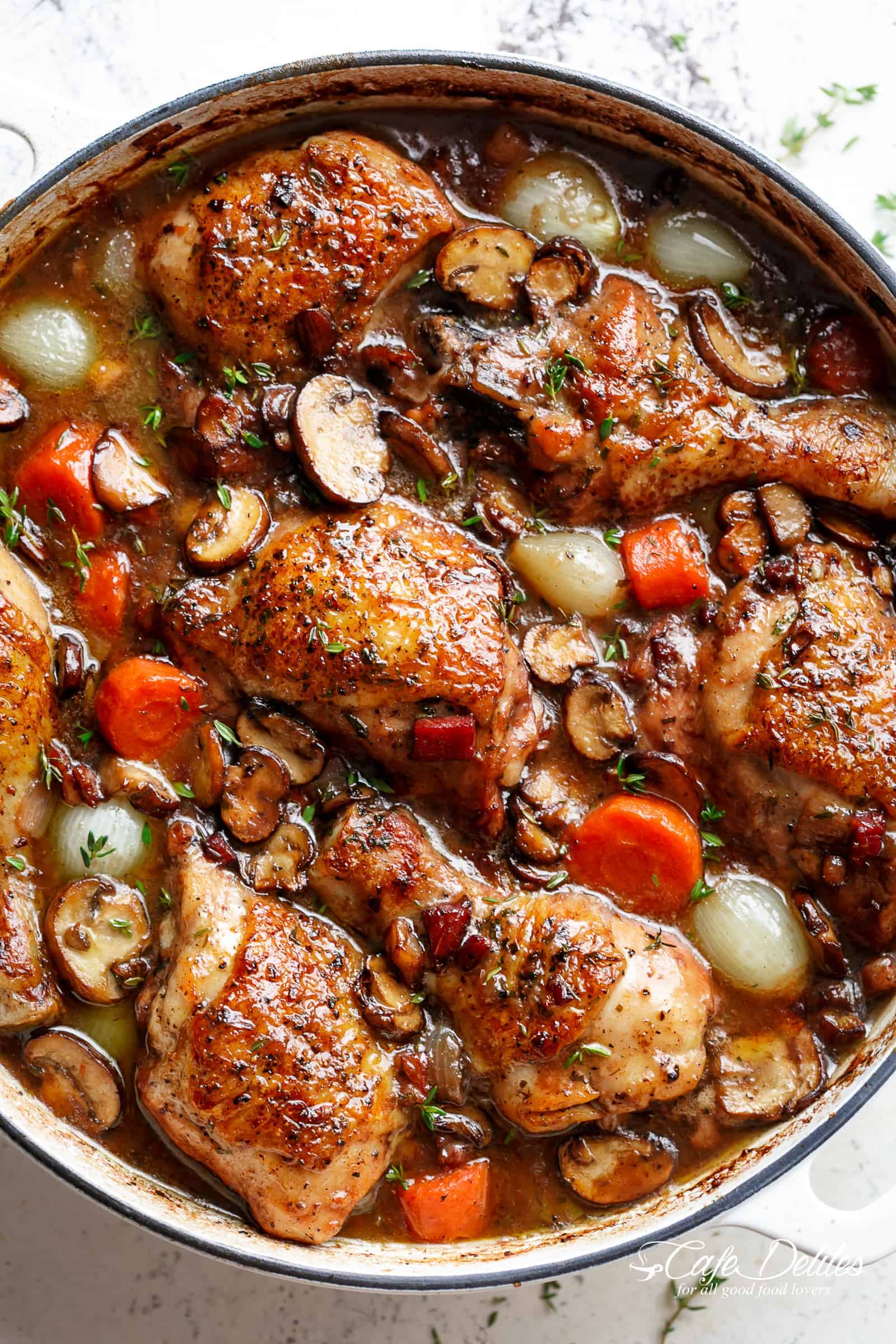 Coq Au Vin with crispy chicken drumsticks, chicken thighs and bacon | cafedelites.com