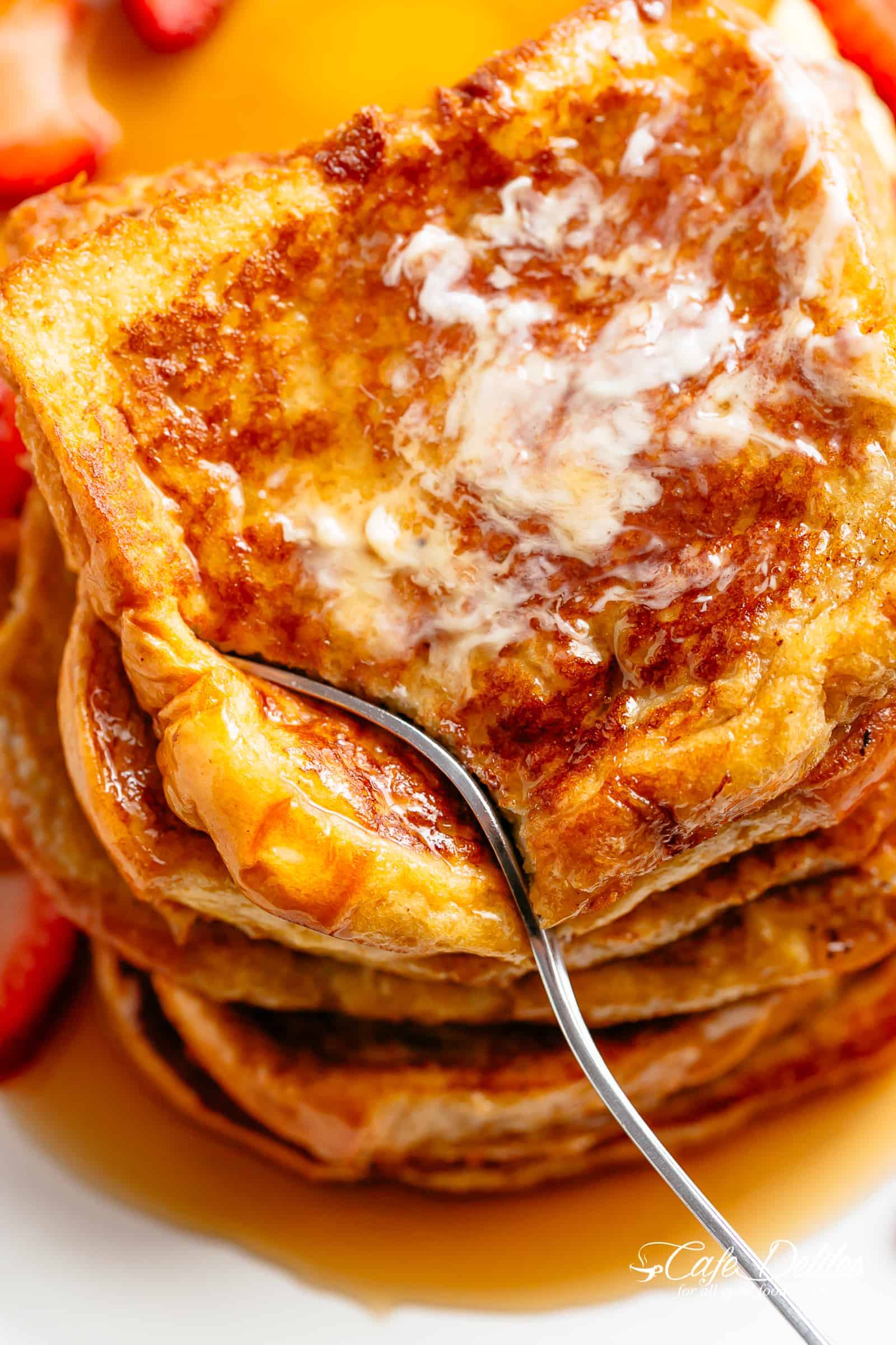 The Best French Toast is super easy to make with the perfect balance of flavours soaked into brioche slices! With a hint of vanilla and cinnamon, a touch of sweetness, and crispy pan fried edges, this is one French Toast recipe the whole family goes crazy for | cafedelites.com