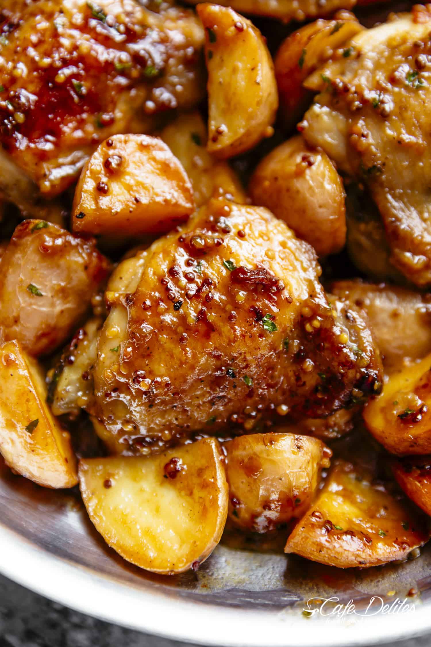 Honey Mustard Chicken & Potatoes | http://cafedelites.com