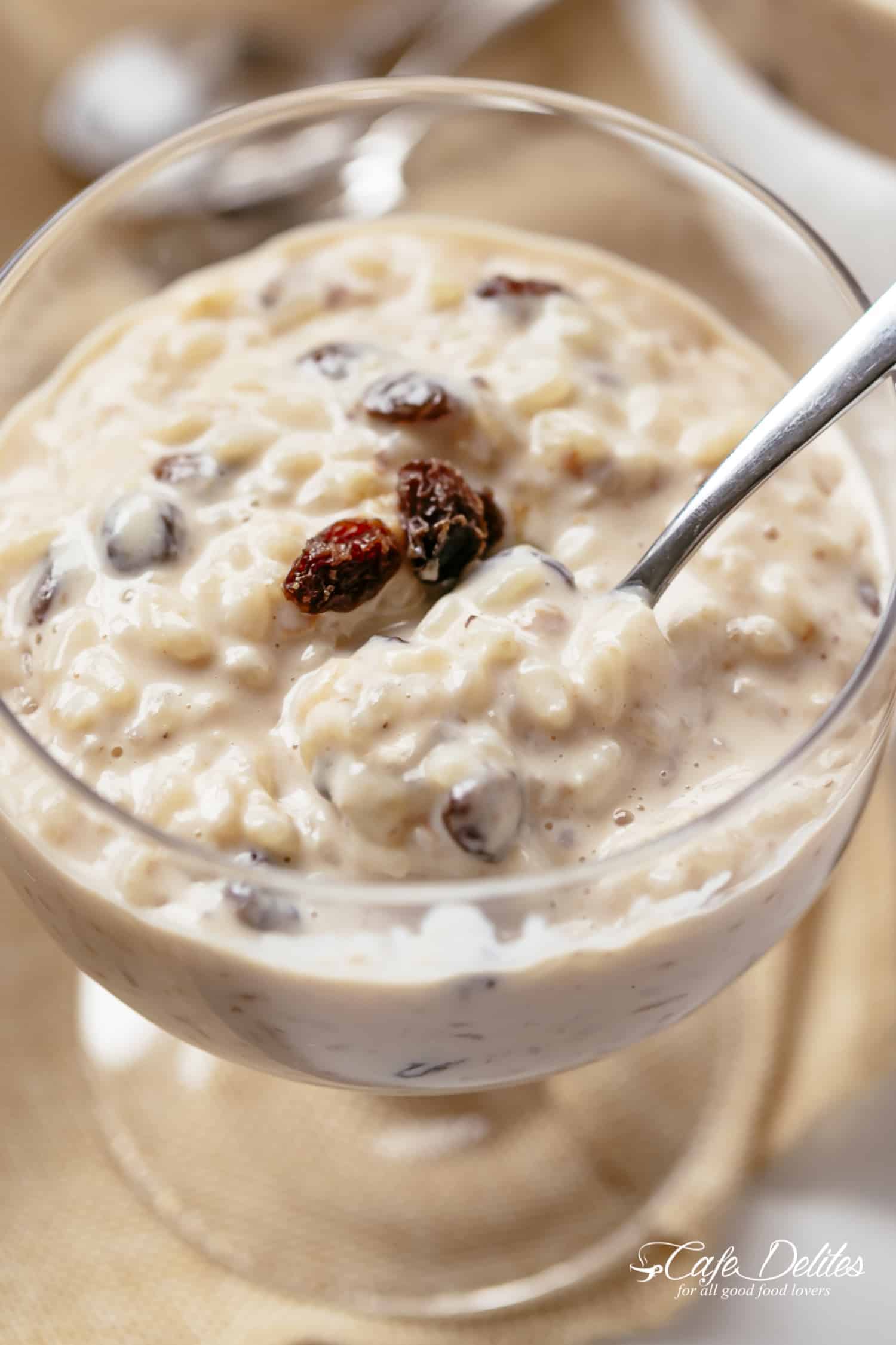 Easy and deliciously creamy Rice Pudding  Rice Pudding (Arroz Con Leche)