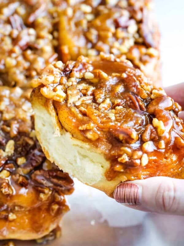 These maple pecan sticky buns are Soft, sweet and sticky in fingers