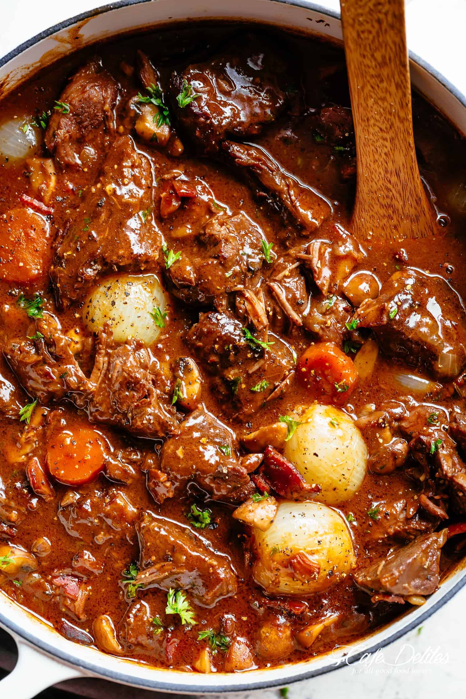 Featured image of post Steps to Make Beef Cheek Bourguignon Slow Cooker