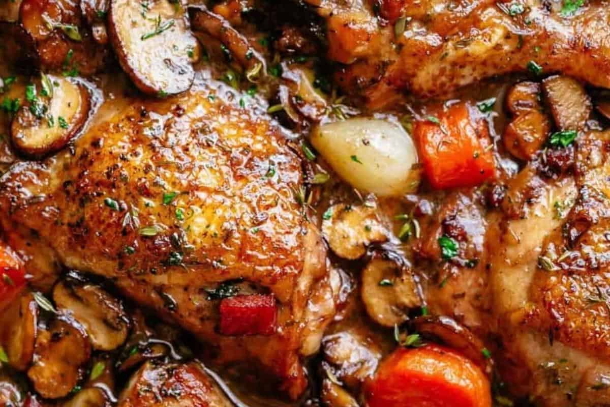 Let the stew simmer for 10 minutes and stir occasionally.