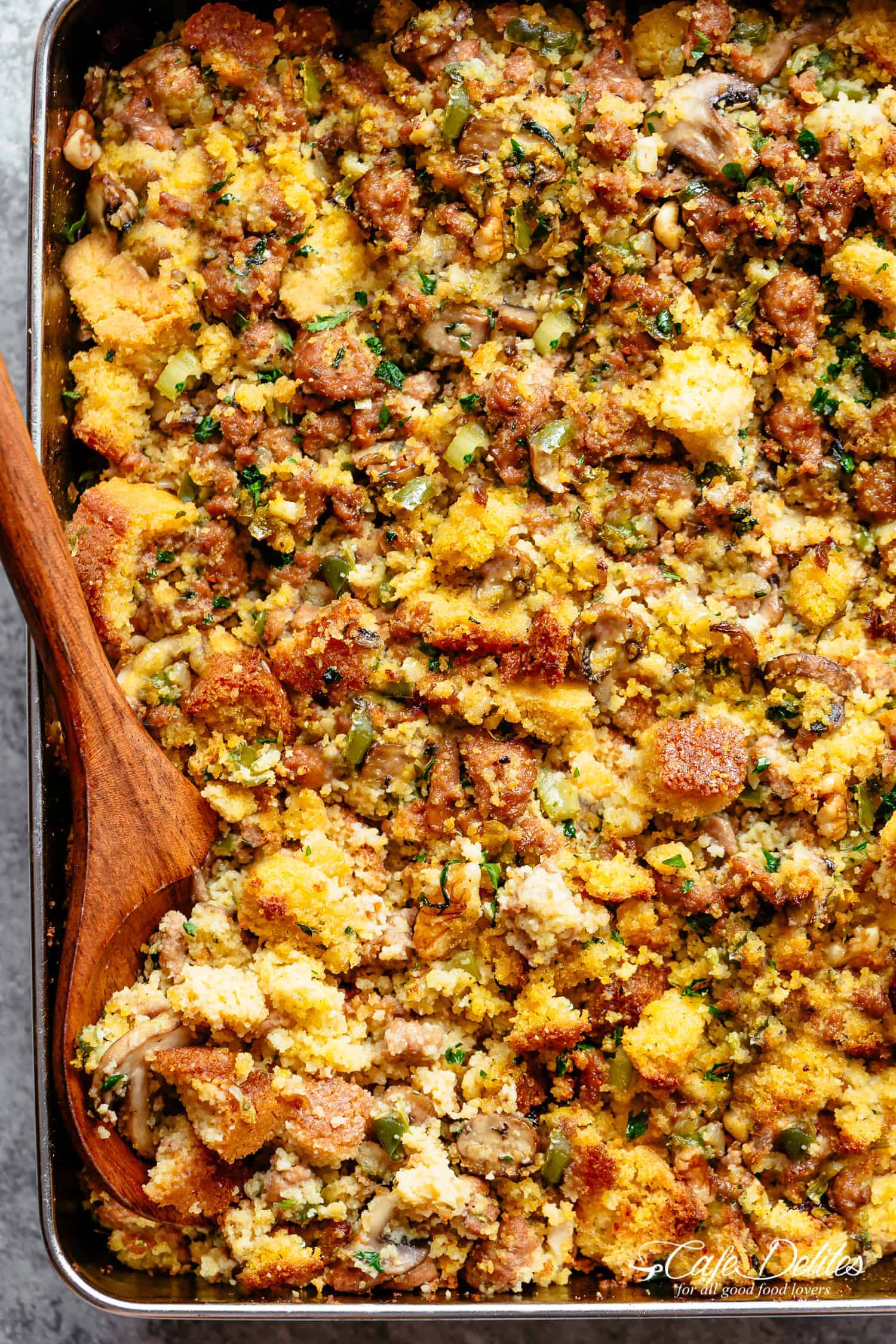 Honey Cornbread & Sausage Dressing - Must Love Garlic