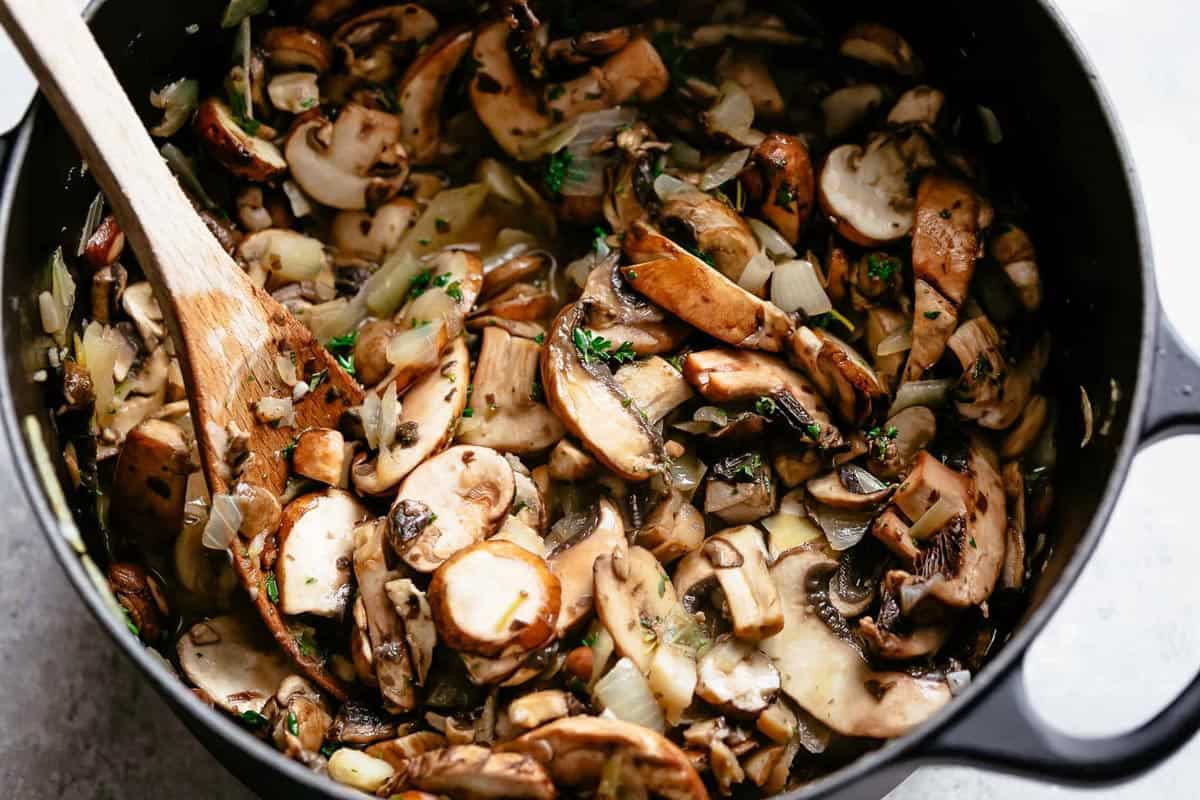 How to make cream of mushroom soup 