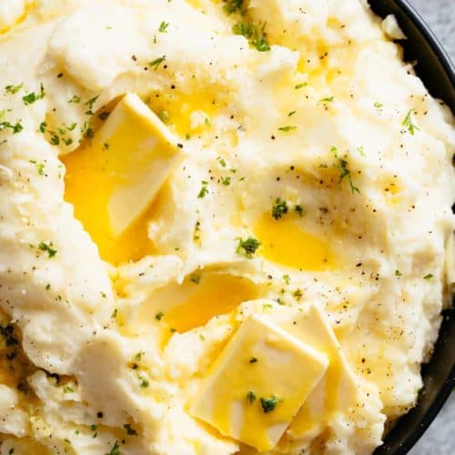 Super soft Easy Creamy Mashed Potatoes