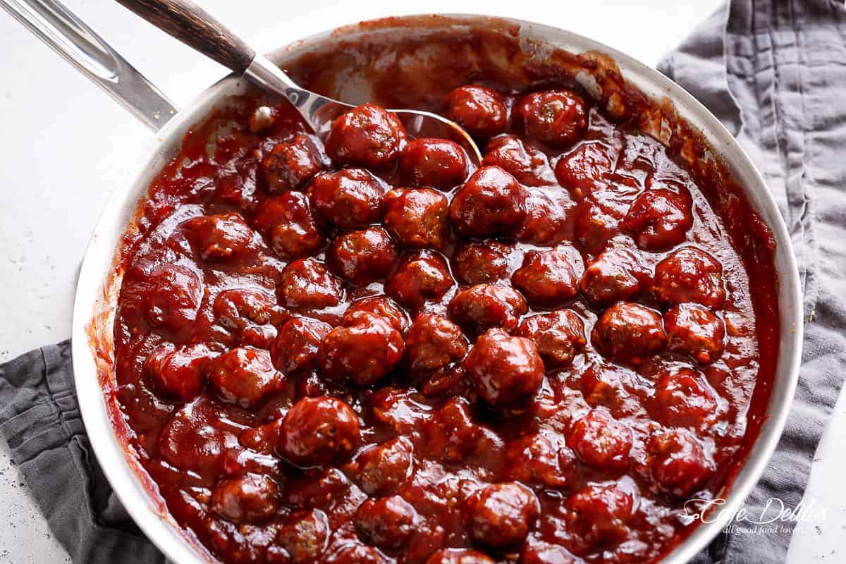 Cocktail Meatballs in a super easy sweet and sour sauce with a subtle kick of heat Cocktail Meatballs (Sweet and Sour Sauce)