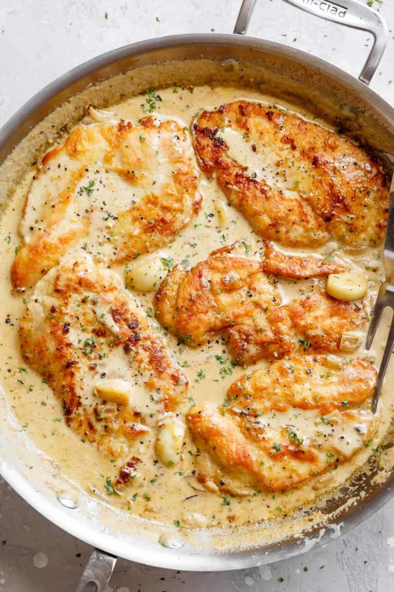 Creamy Garlic Chicken Breasts - Cafe Delites