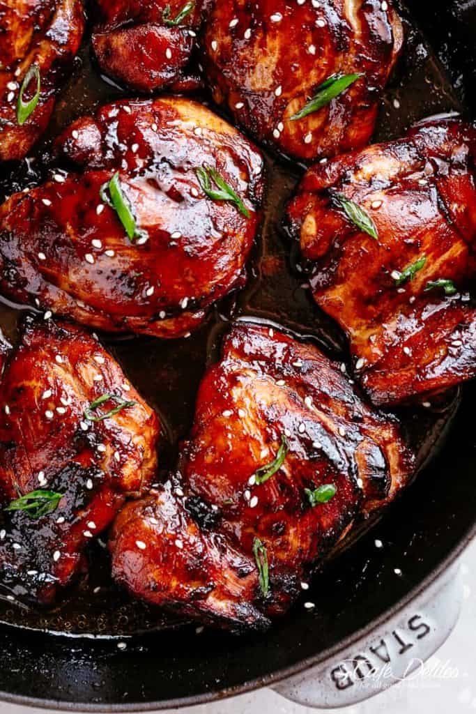 Honey Soy Baked Chicken Thighs | cafedelites.com