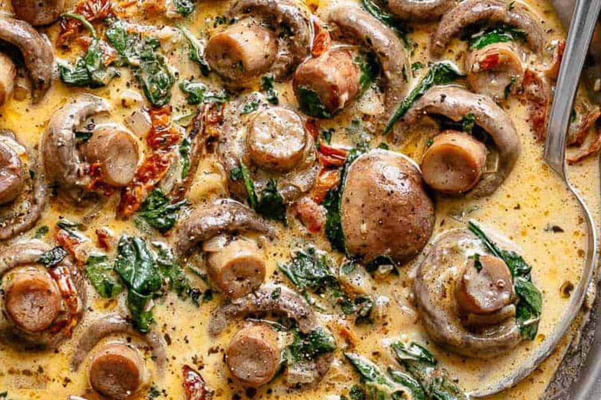 Close-up shot of Creamy Garlic Butter Mushrooms.