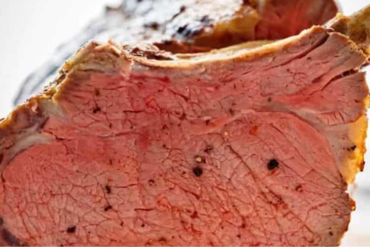  Transfer roast to a plate, tent with foil, and rest for 20–30 minutes.  - 11