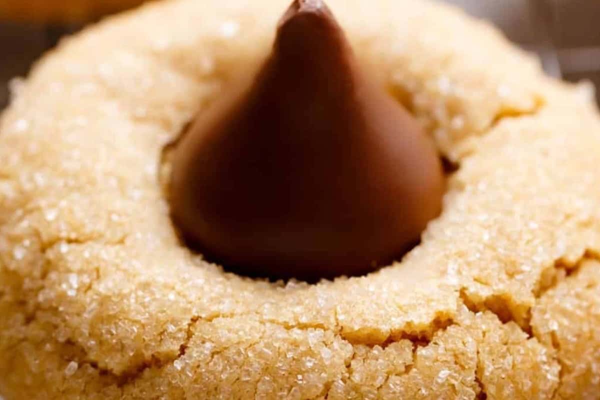 Bake for another 1–2 minutes, remove from oven, and let cookies cool completely before storing in an airtight container.