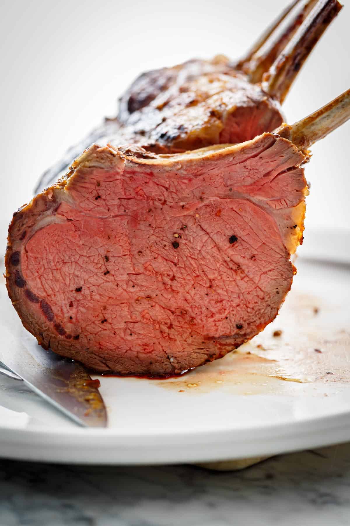 Prime Rib Roast medium rare | cafedelites.com