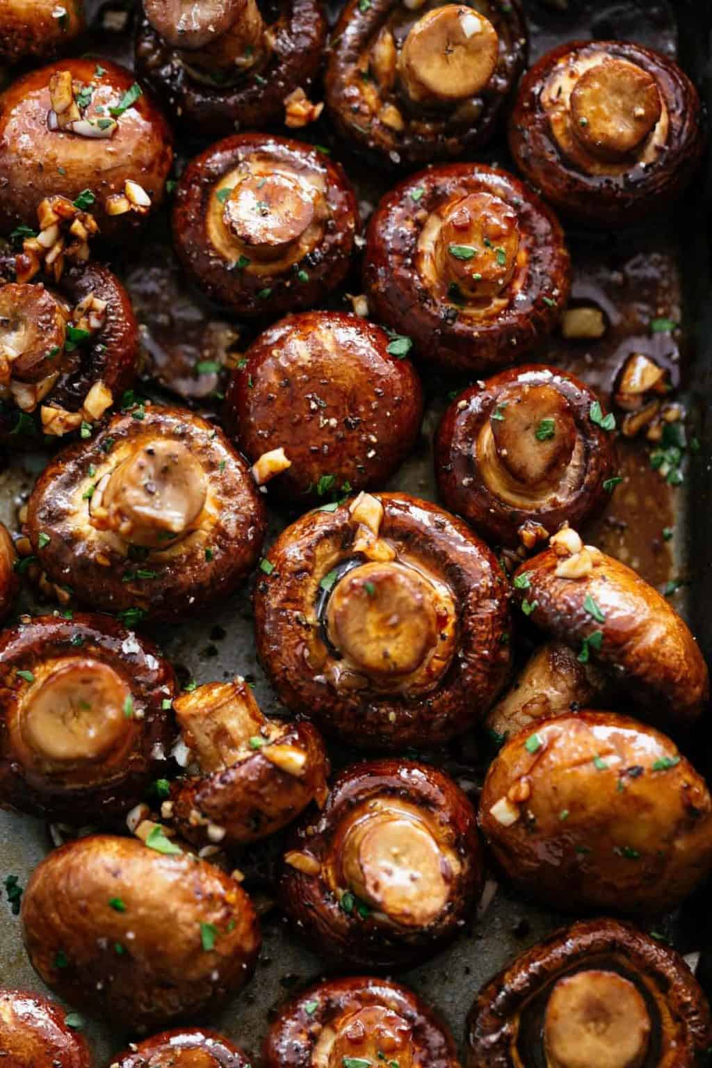 Roasted Mushrooms (Balsamic Soy) - Cafe Delites