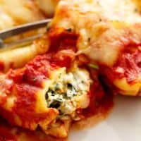 Spinach Cheese Manicotti | cafedelites.com