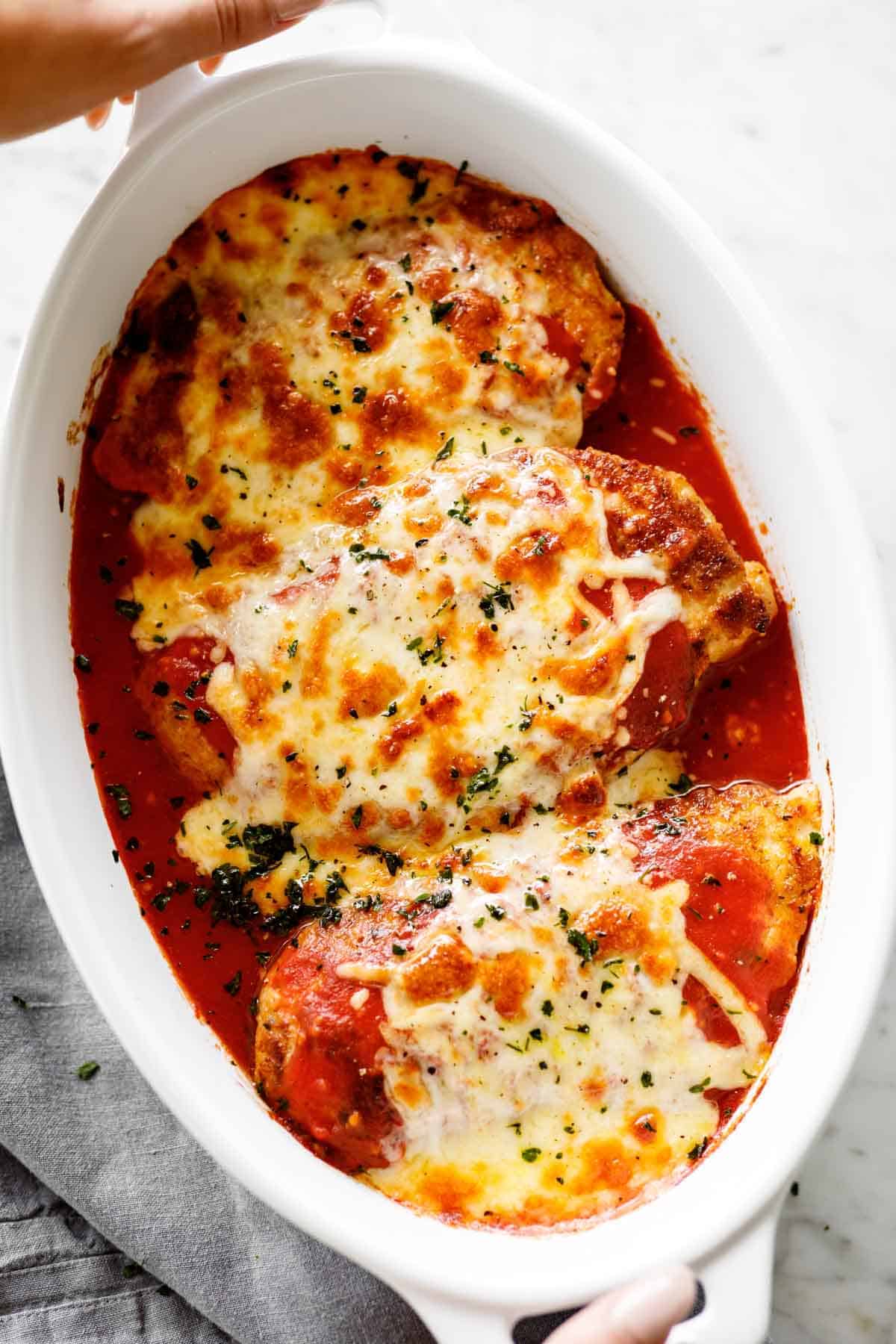 https://cafedelites.com/wp-content/uploads/2020/01/Keto-Chicken-Parmesan-Recipe-IMAGE-5.jpg